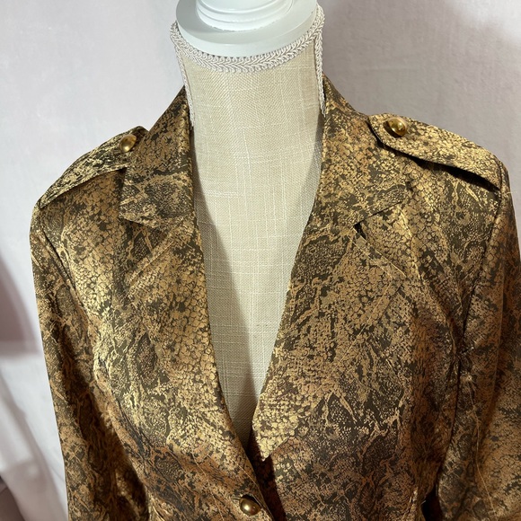 “Joan Rivers” Animal Print Blazer - Picture 7 of 14